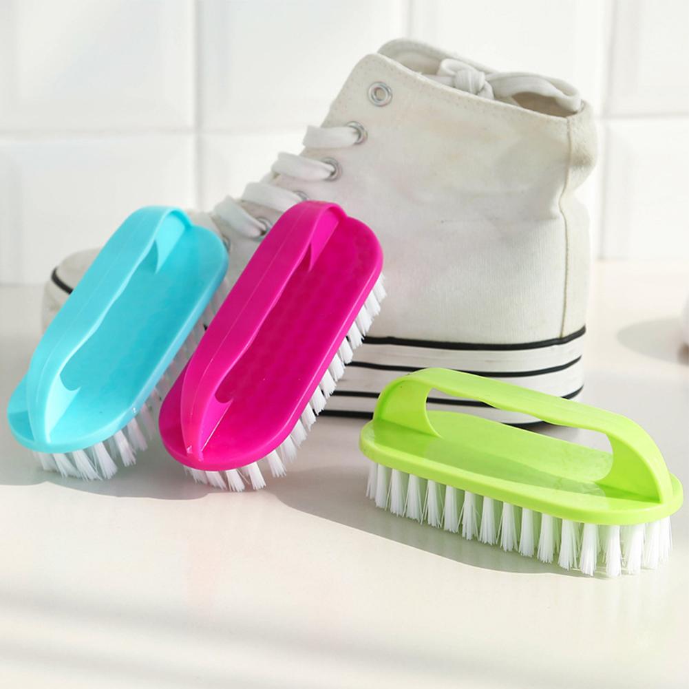 Brosse à récurer les mains en  - Sneaker Care Spray avis et prix