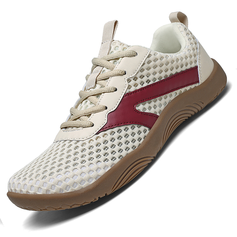 Chaussures de sport à bout lar - Sneaker Box avis et prix